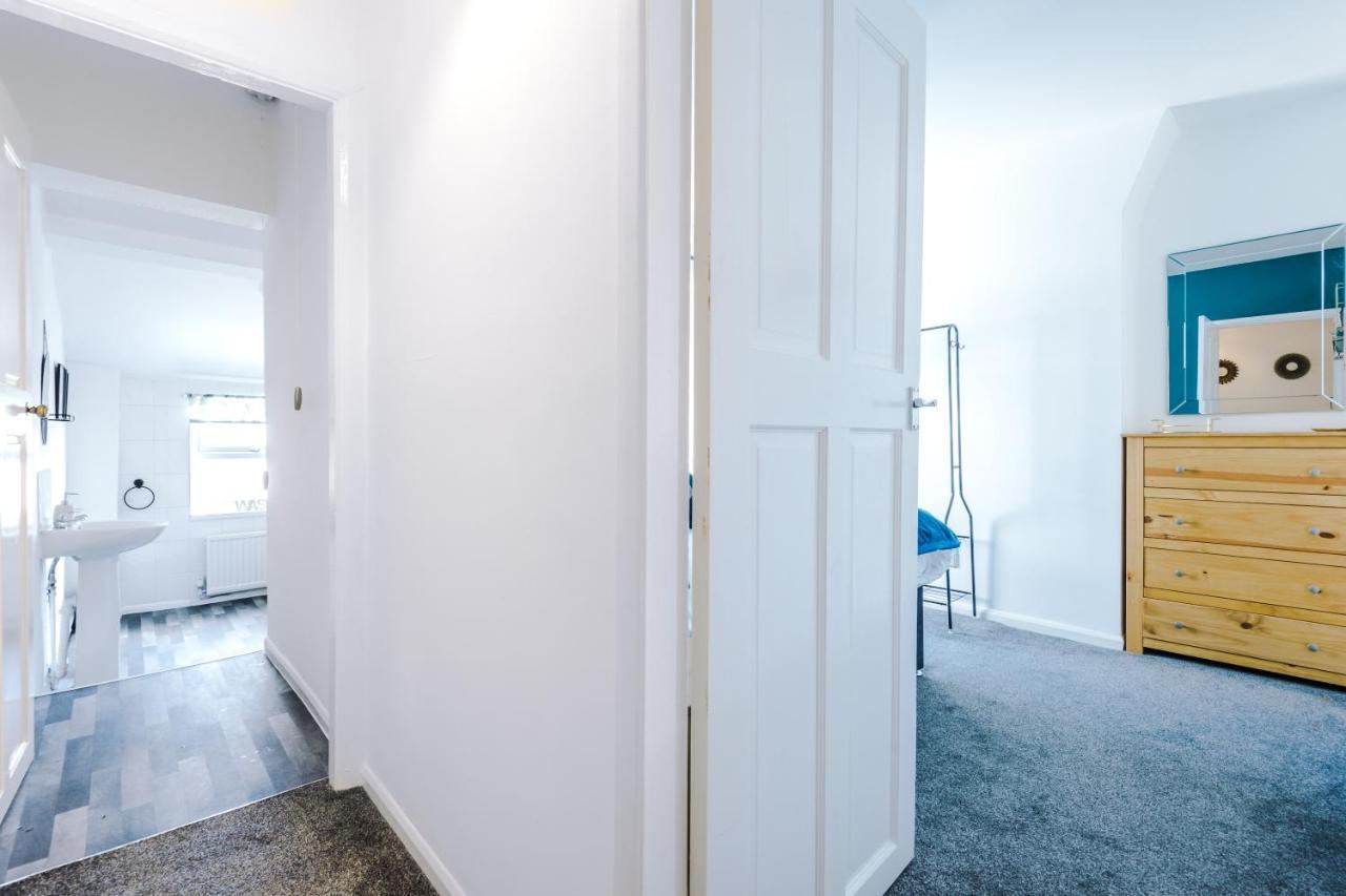 Spacious 2-Bed City-Centre Cottage In Chester By 53 Degrees Property - Ideal For Groups & Couples - Sleeps 6 Εξωτερικό φωτογραφία