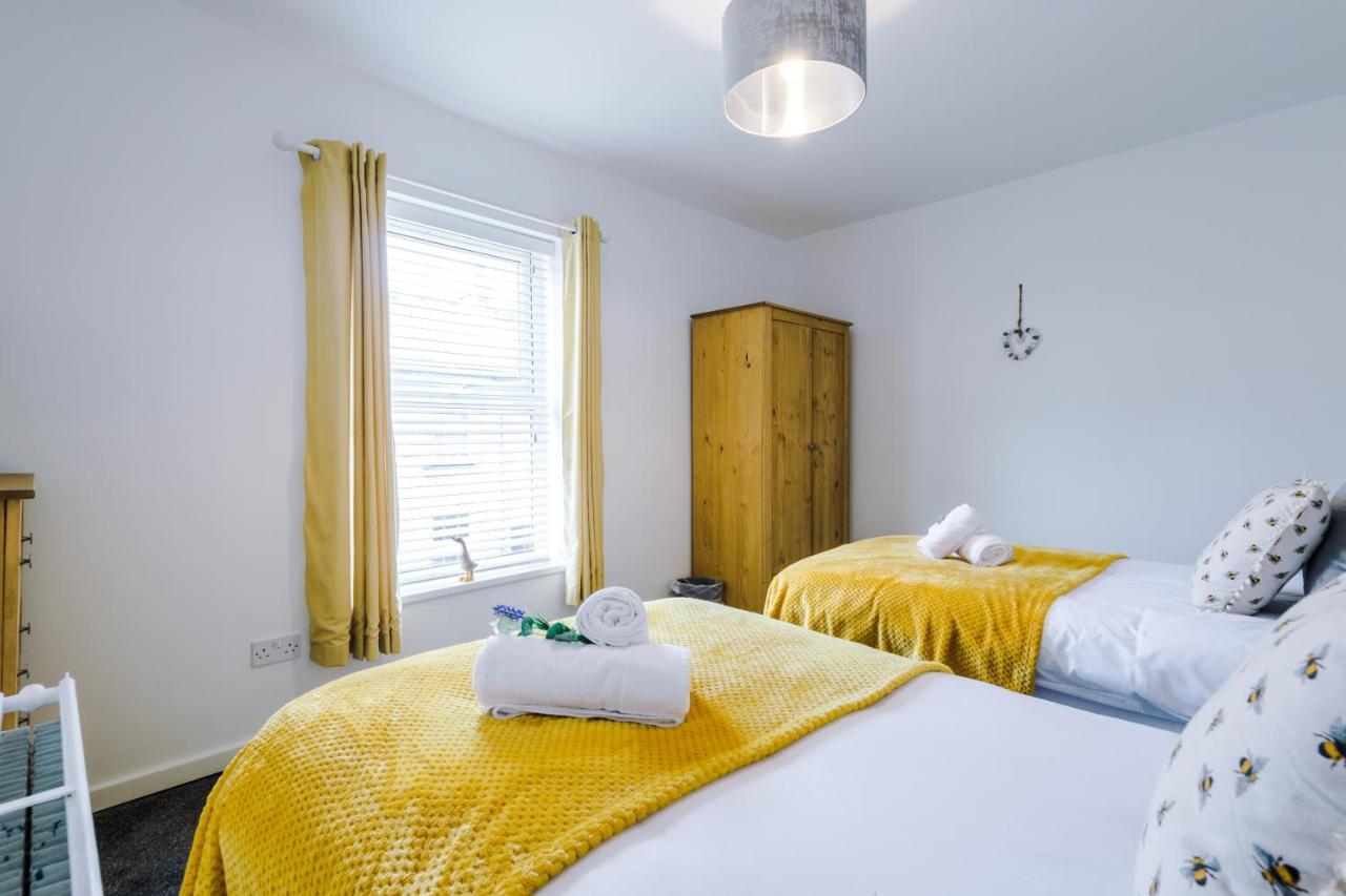 Spacious 2-Bed City-Centre Cottage In Chester By 53 Degrees Property - Ideal For Groups & Couples - Sleeps 6 Εξωτερικό φωτογραφία